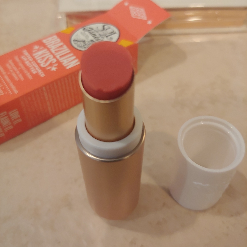 Brazilian Kiss Tinted Lip Butter lipstick Teeny Bi